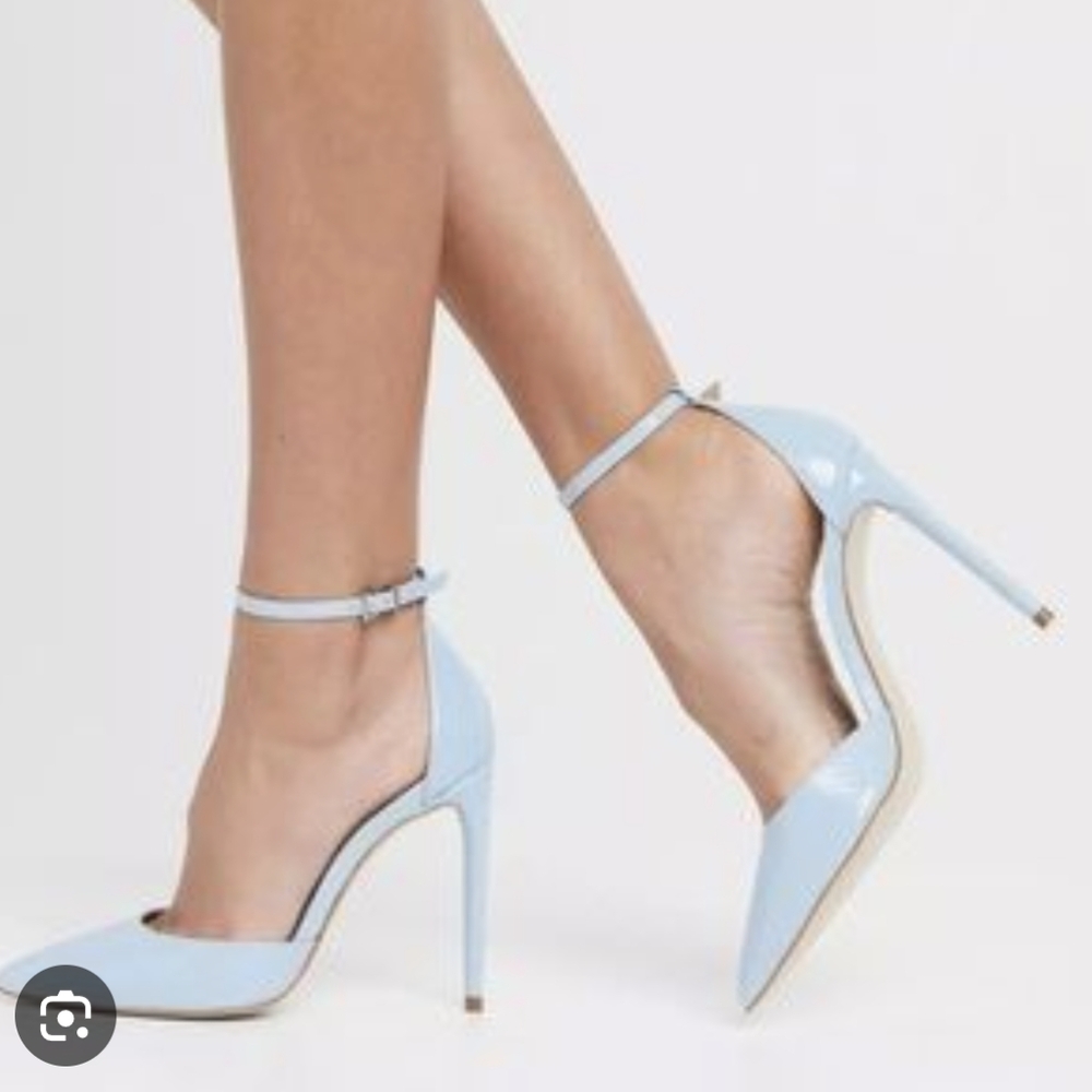 Steve Madden sky blue heels. 7.5